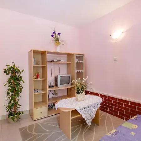 Biserka Apartment Mali Losinj Exterior photo